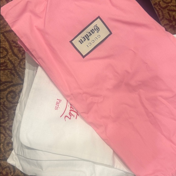 Gucci Pink Decorative Box Collection and Dust Bags Various sizes - Picture 2 of 3